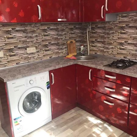 Red Apartment 2019 Very Centre Kherson Eksteriør billede