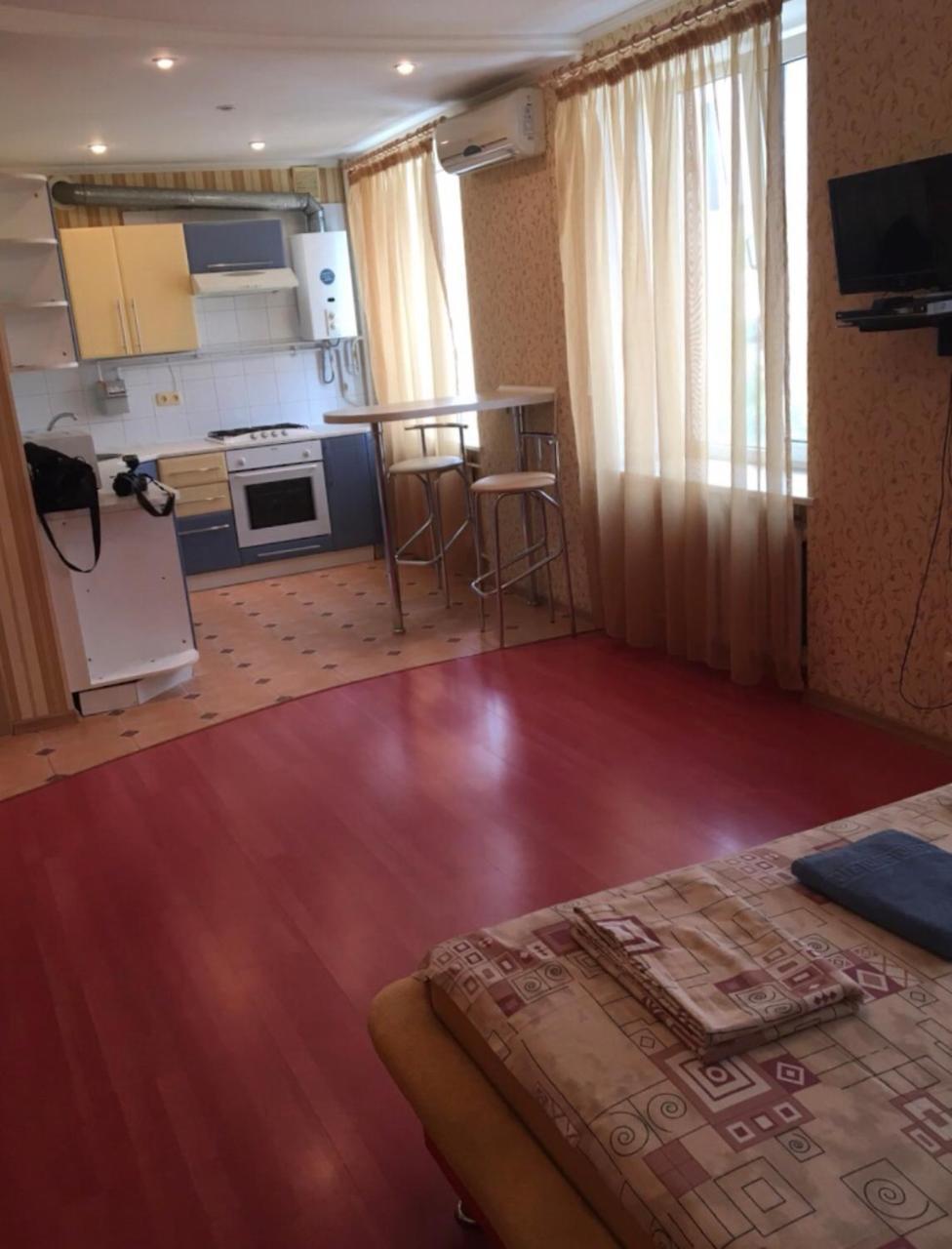Red Apartment 2019 Very Centre Kherson Eksteriør billede