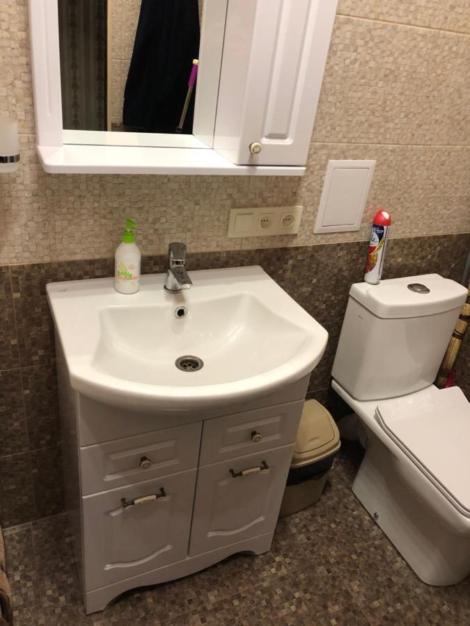 Red Apartment 2019 Very Centre Kherson Eksteriør billede